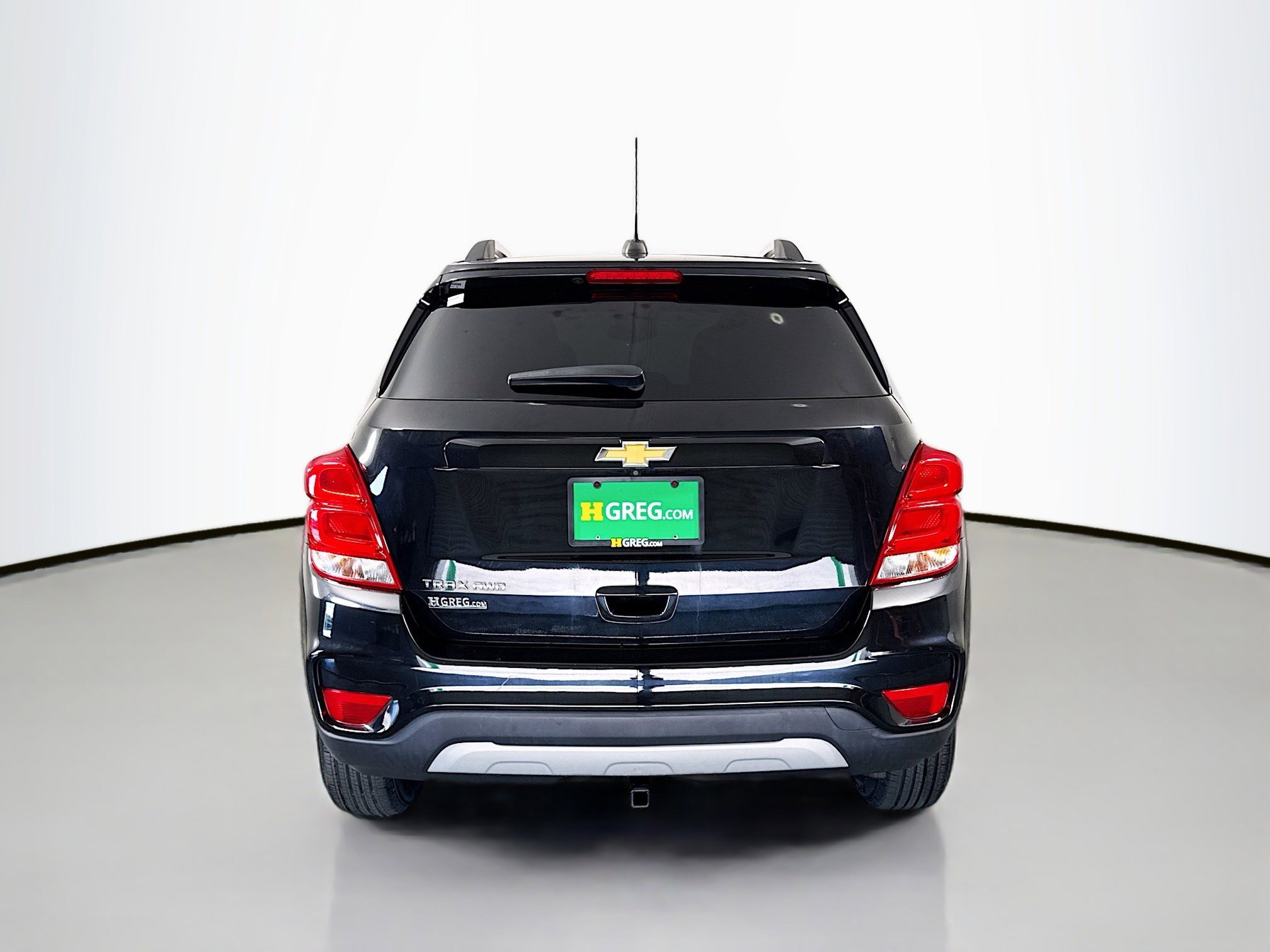 Used 2021 Chevrolet Trax LT w/ Premium Seat Package AWD/4WD image 8