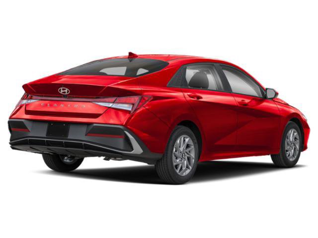 Certified 2024 Hyundai Elantra SEL FWD image 2