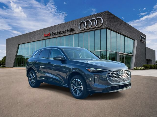 Certified 2025 Audi Q5 Premium w/ Convenience Package AWD/4WD image 7