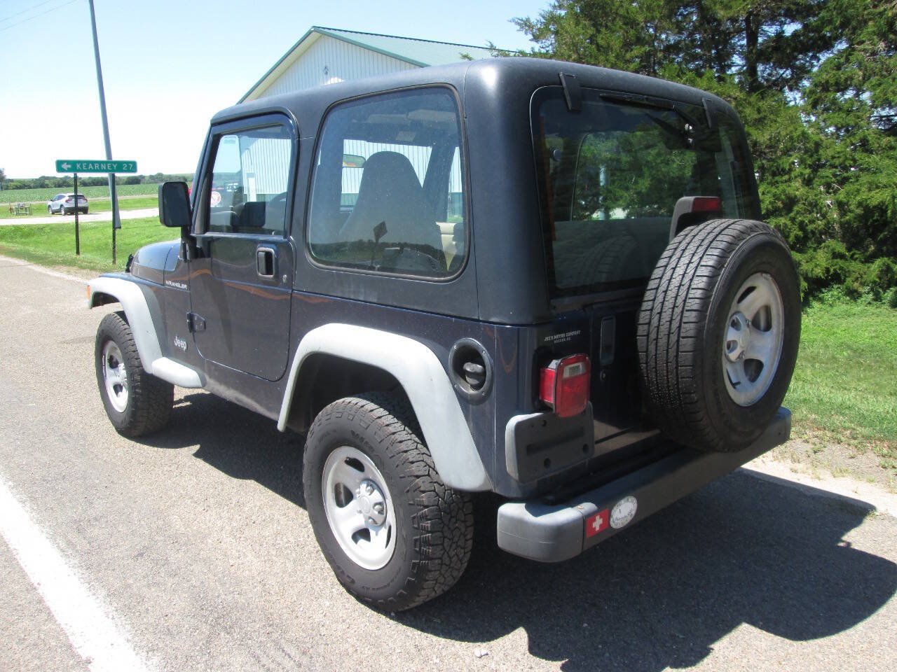 Used 2002 Jeep Wrangler SE AWD/4WD image 3