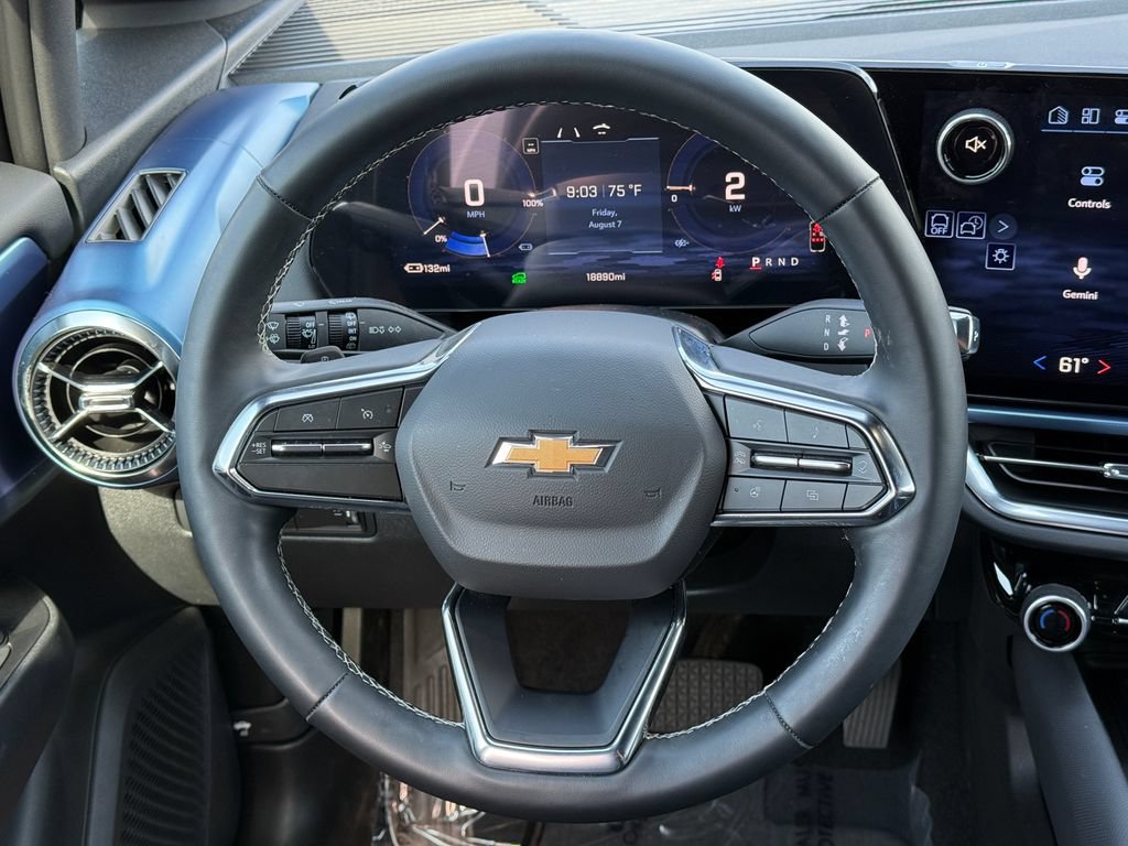 Used 2024 Chevrolet Equinox EV LT FWD image 22