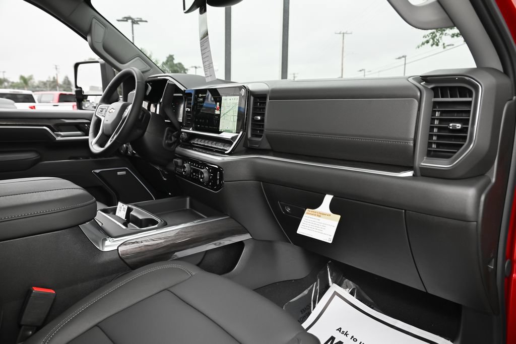 New 2026 Chevrolet Silverado 2500 LTZ w/ LTZ Convenience Package AWD/4WD image 45
