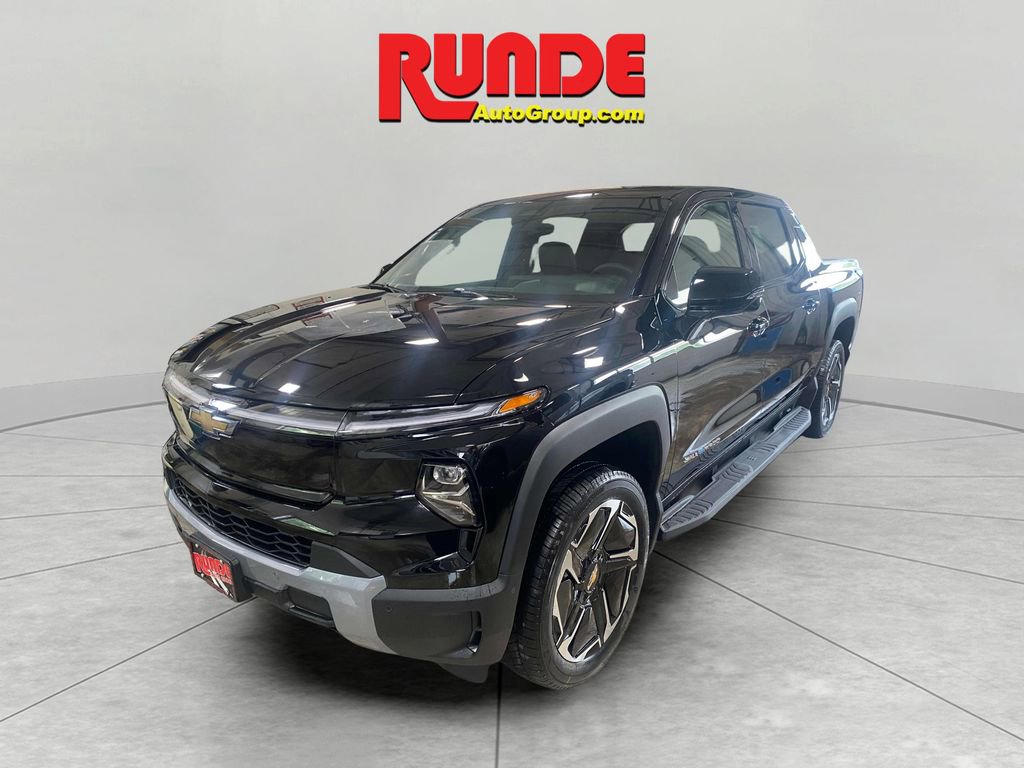 New 2026 Chevrolet Silverado EV LT w/ Premium Package