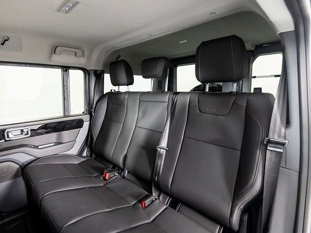 New 2025 INEOS Grenadier Fieldmaster Edition image 30