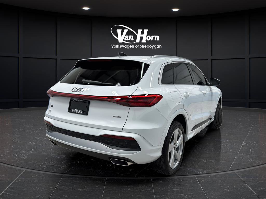 Used 2025 Audi Q5 Premium Plus w/ Premium Plus AWD/4WD image 7