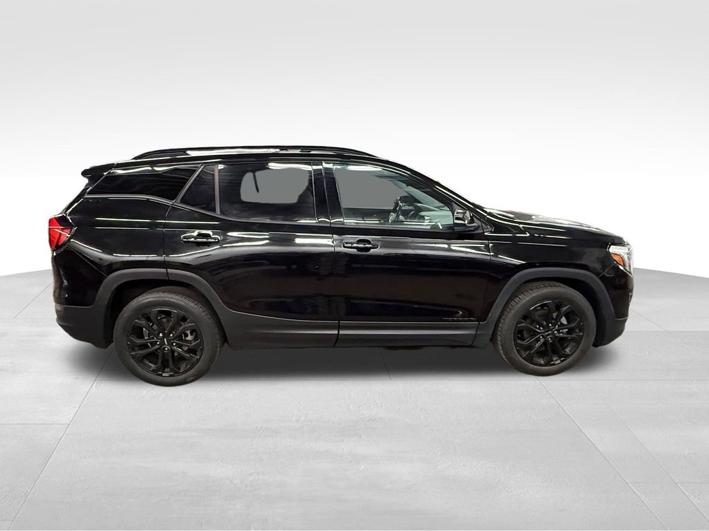 Used 2019 GMC Terrain SLE w/ Driver Convenience Package FWD image 8