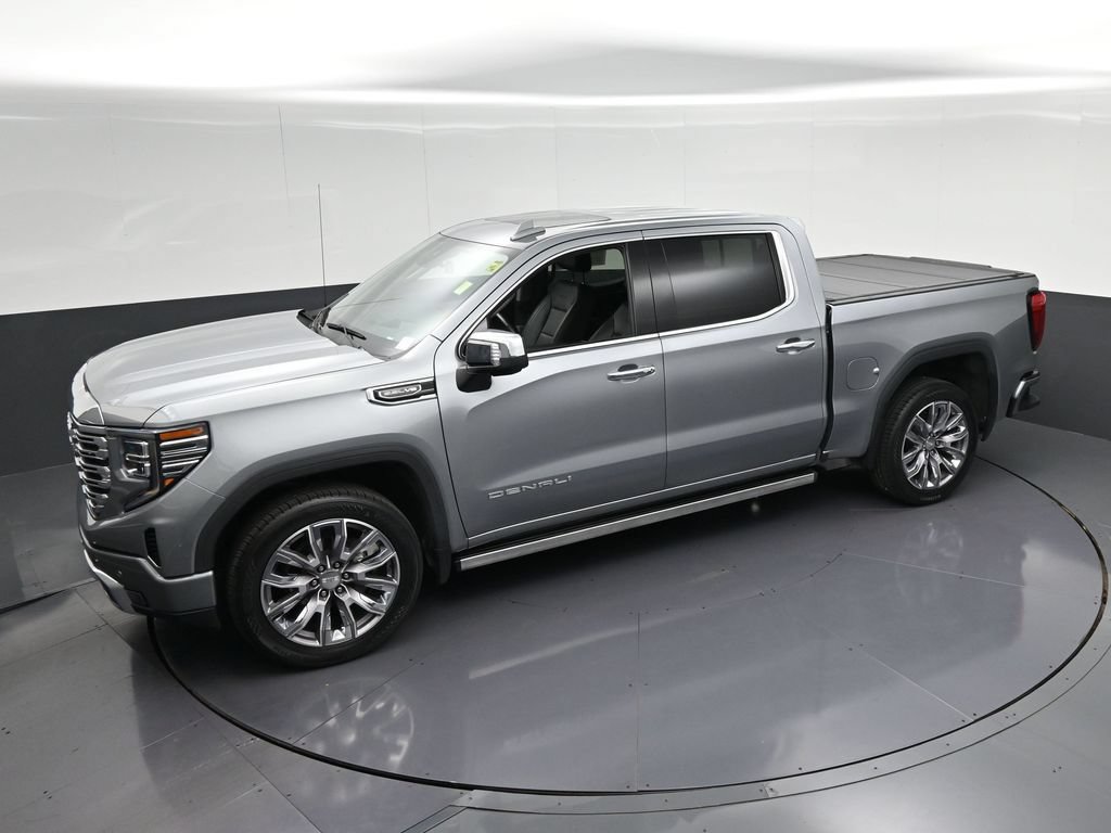 Used 2023 GMC Sierra 1500 Denali w/ Denali Reserve Package AWD/4WD image 23