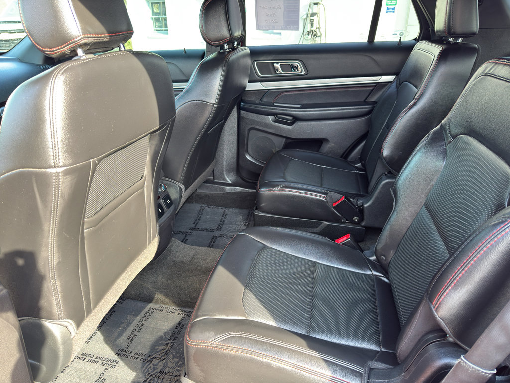 Used 2017 Ford Explorer Sport w/ Equipment Group 401A image 11