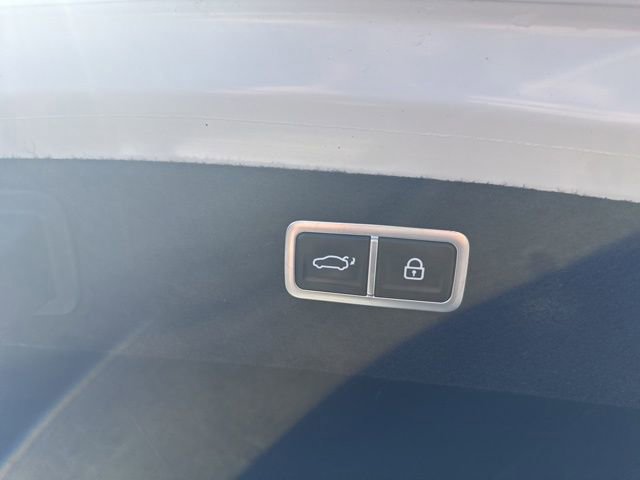 Used 2022 Genesis G80 2.5T w/ Advanced Package AWD/4WD image 18