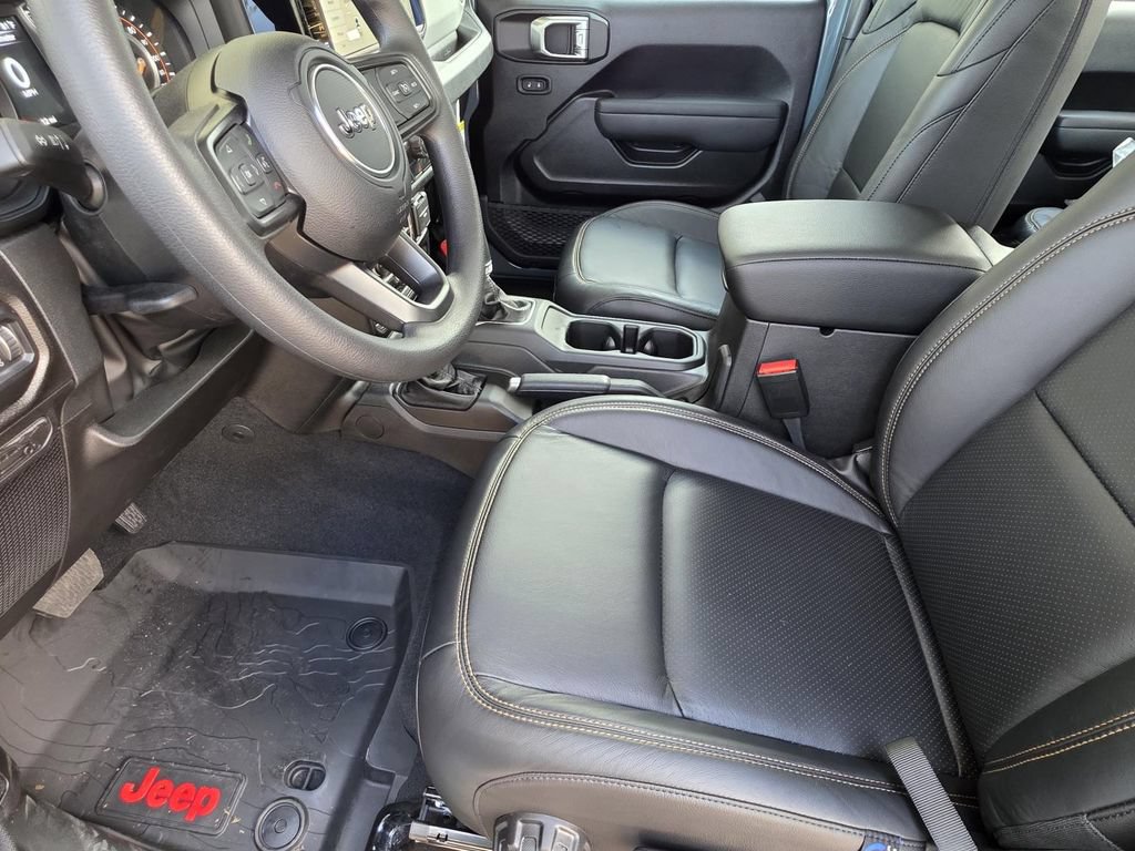 New 2026 Jeep Gladiator Sport AWD/4WD image 7