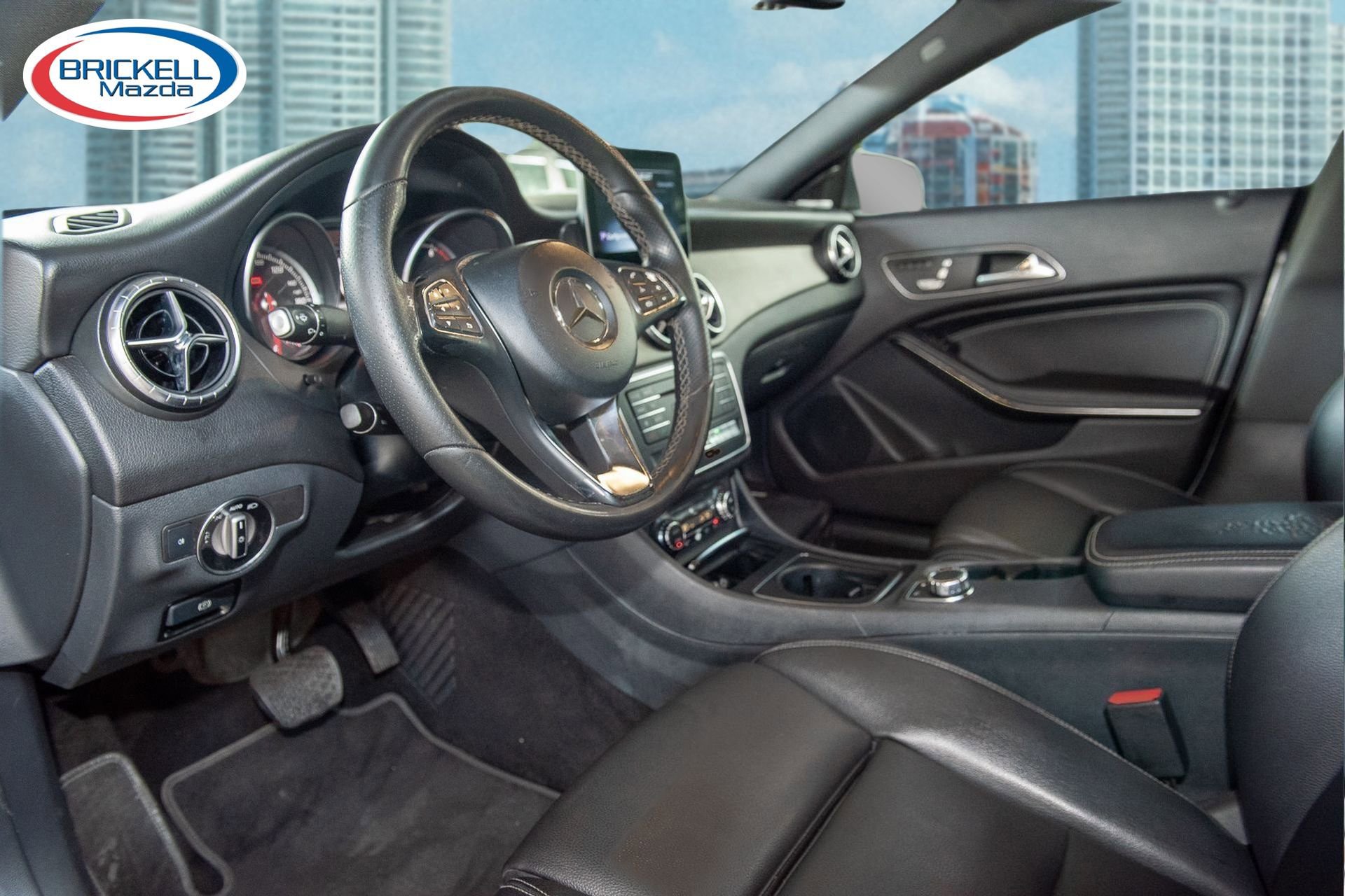 Used 2018 Mercedes-Benz CLA 250 4MATIC image 5