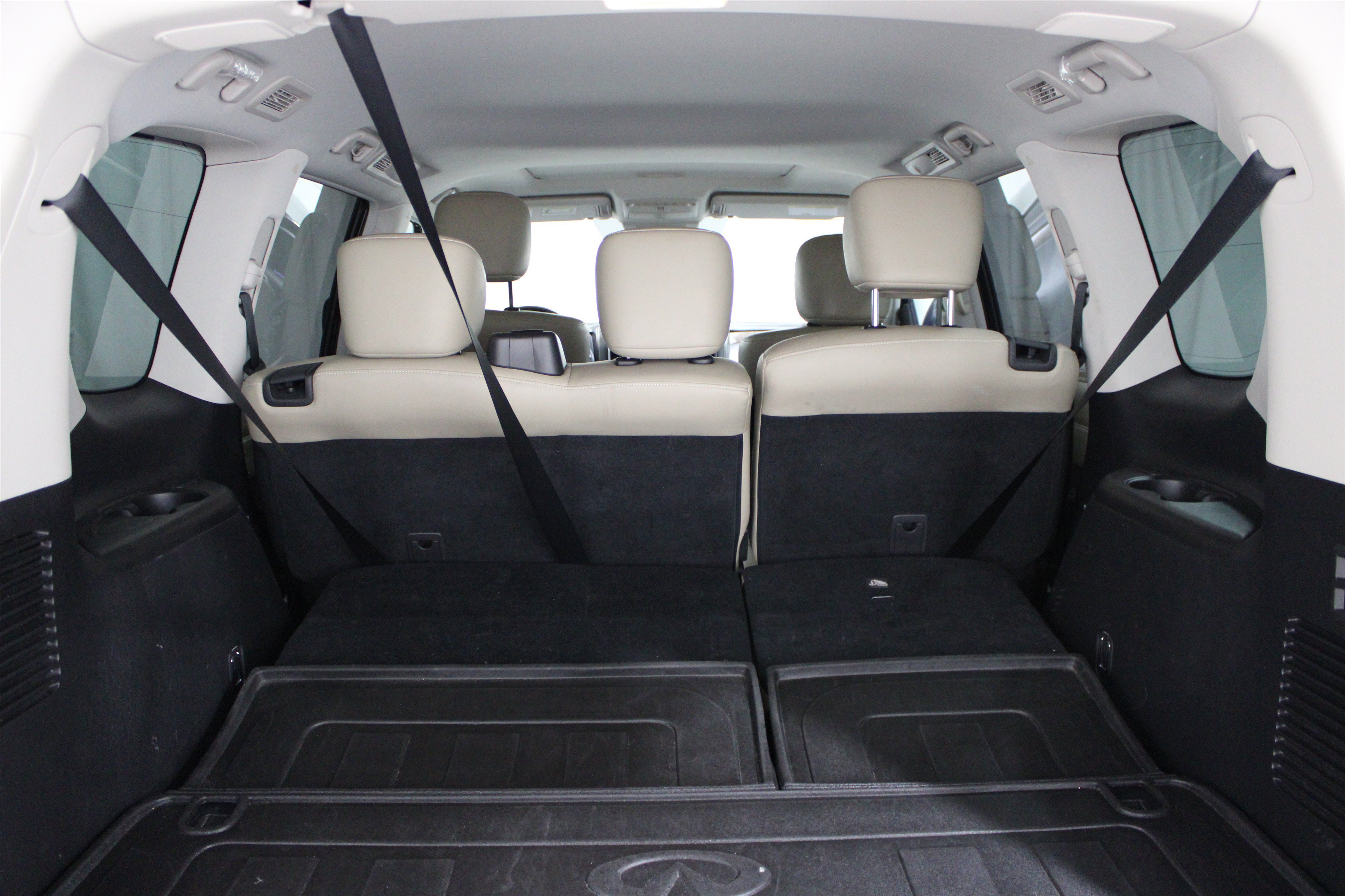 Used 2022 INFINITI QX80 Premium Select w/ All-Season Package RWD image 27