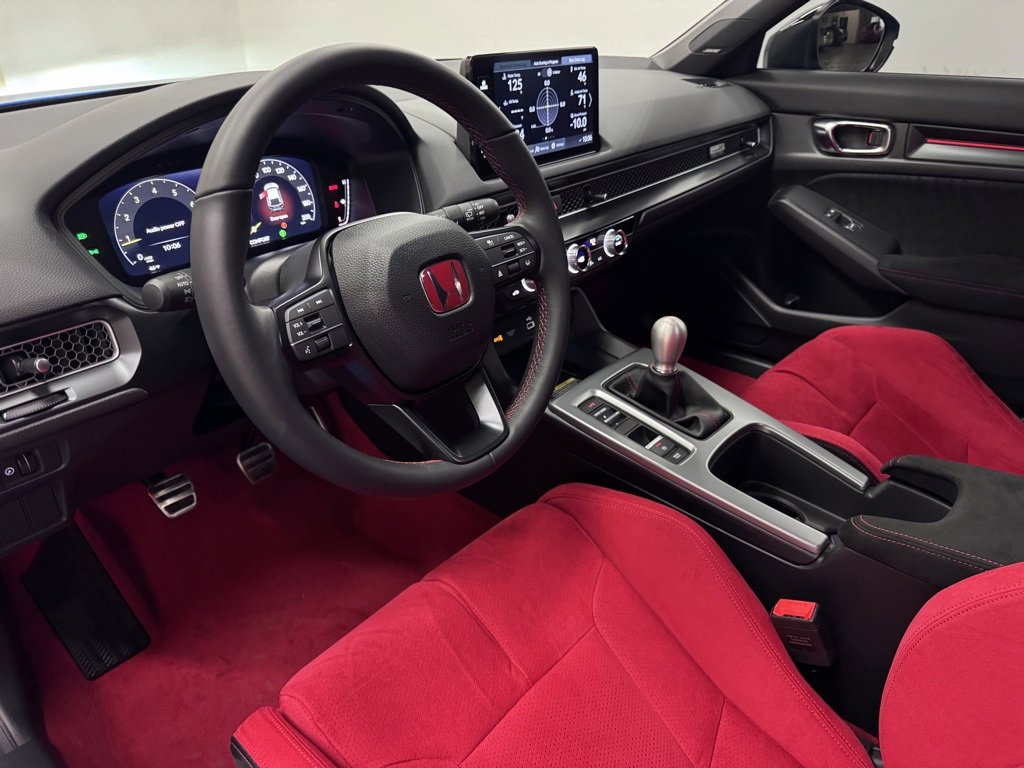Used 2025 Honda Civic Type R image 15