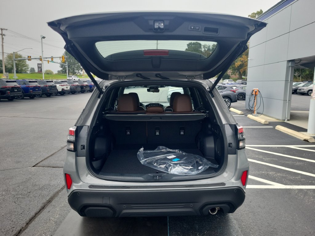 New 2026 Subaru Forester Touring AWD/4WD image 11