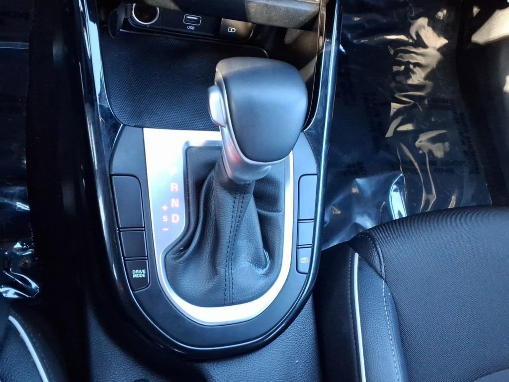 Used 2023 Kia Forte GT-Line image 16