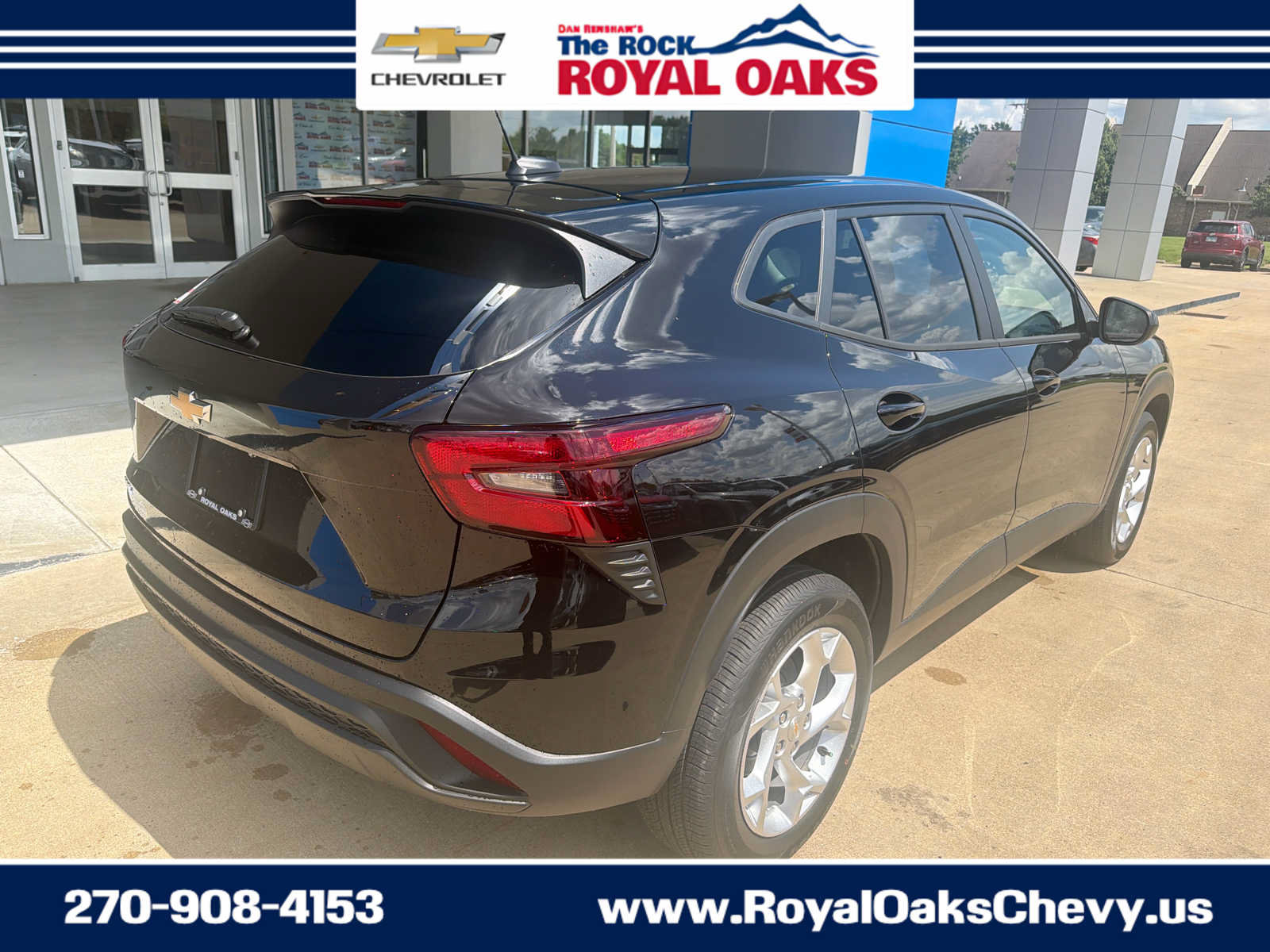 Used 2026 Chevrolet Trax LS w/ LS Convenience Package FWD image 6