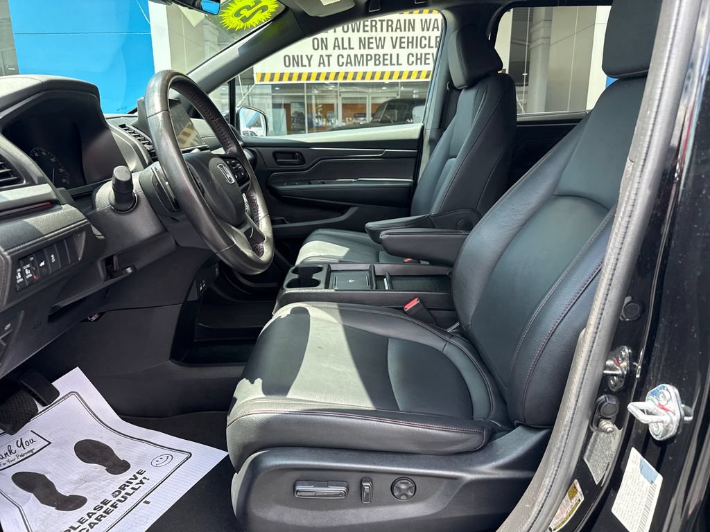 Used 2025 Honda Odyssey Sport-L image 11