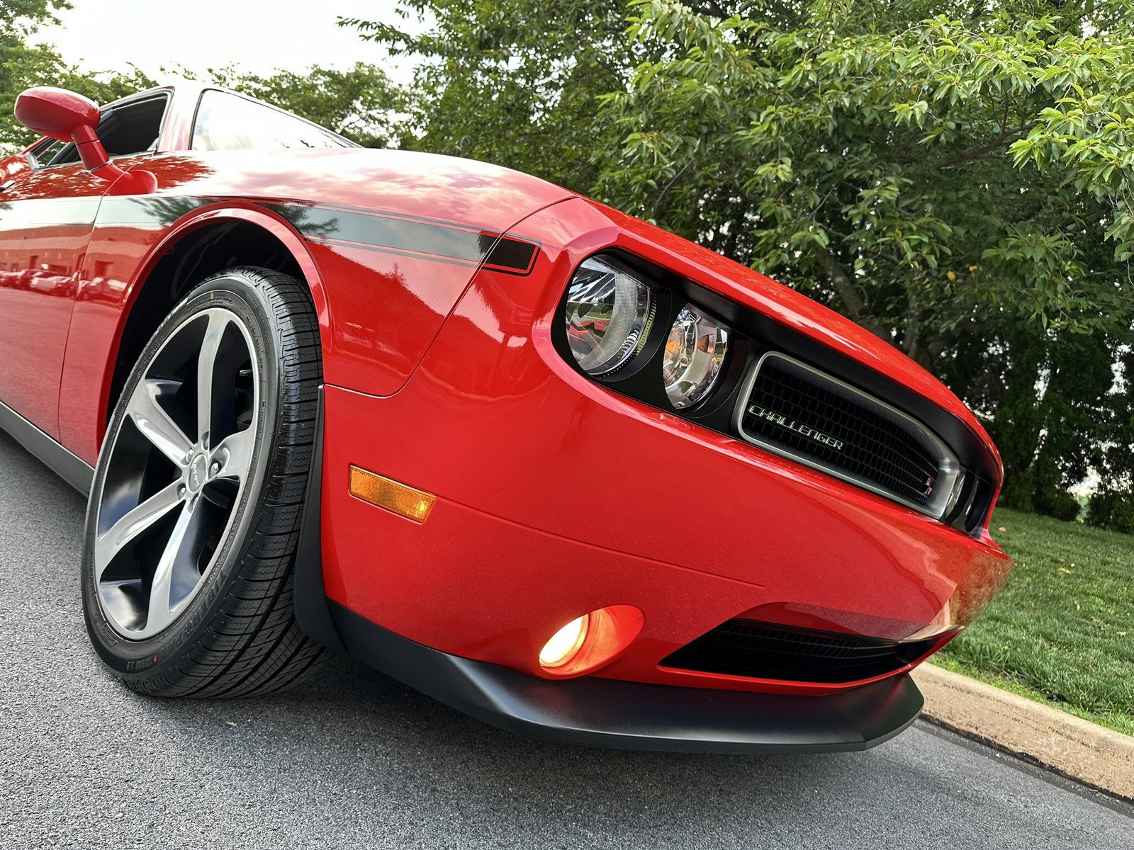 Used 2014 Dodge Challenger R/T w/ Electronics Convenience Group RWD image 56