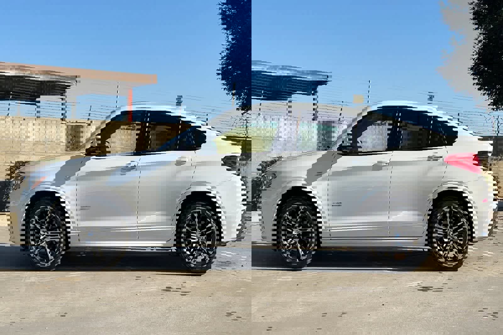 Used 2015 BMW X4 xDrive35i image 6