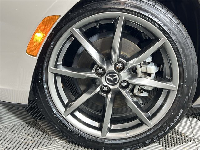 Used 2022 MAZDA MX-5 Miata Grand Touring image 17