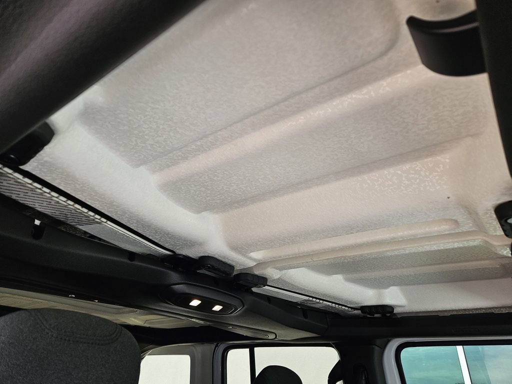 New 2026 Jeep Wrangler Unlimited Rubicon AWD/4WD image 8