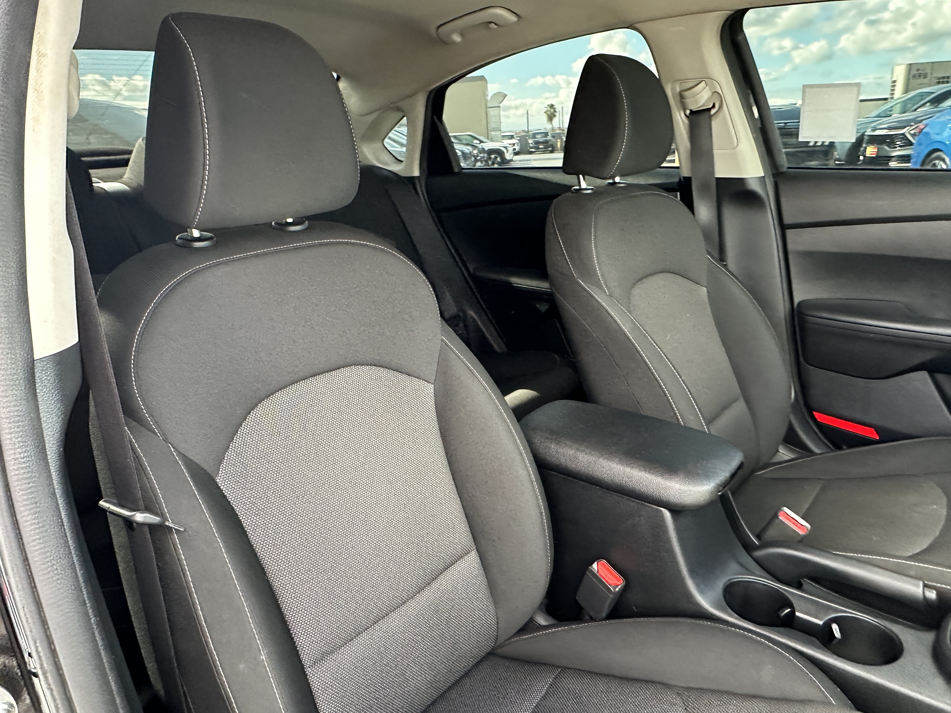 Certified 2023 Kia Forte LXS FWD image 16