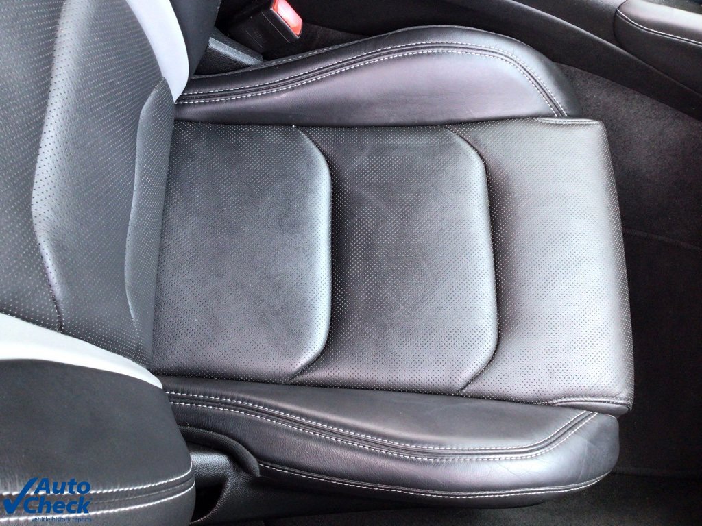 Used 2021 Chevrolet Camaro SS image 16