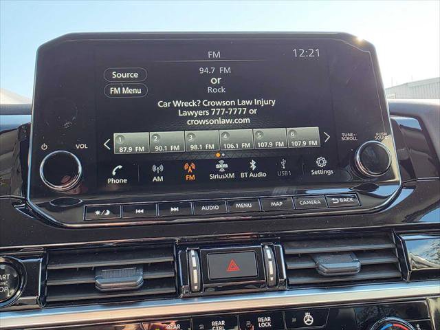 Used 2025 Nissan Pathfinder SL AWD/4WD image 27