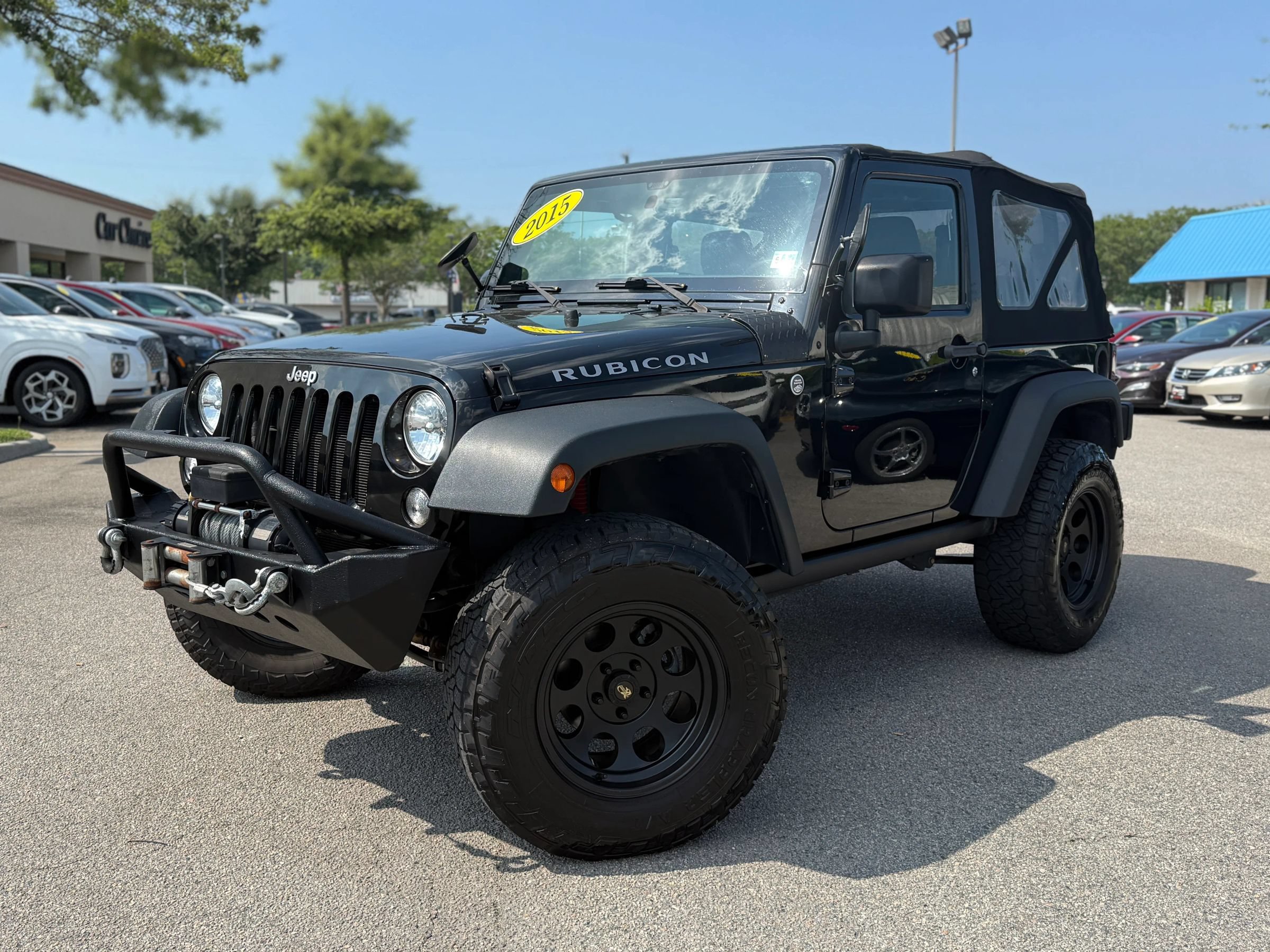 Used 2015 Jeep Wrangler Rubicon w/ Power Convenience Group AWD/4WD image 2