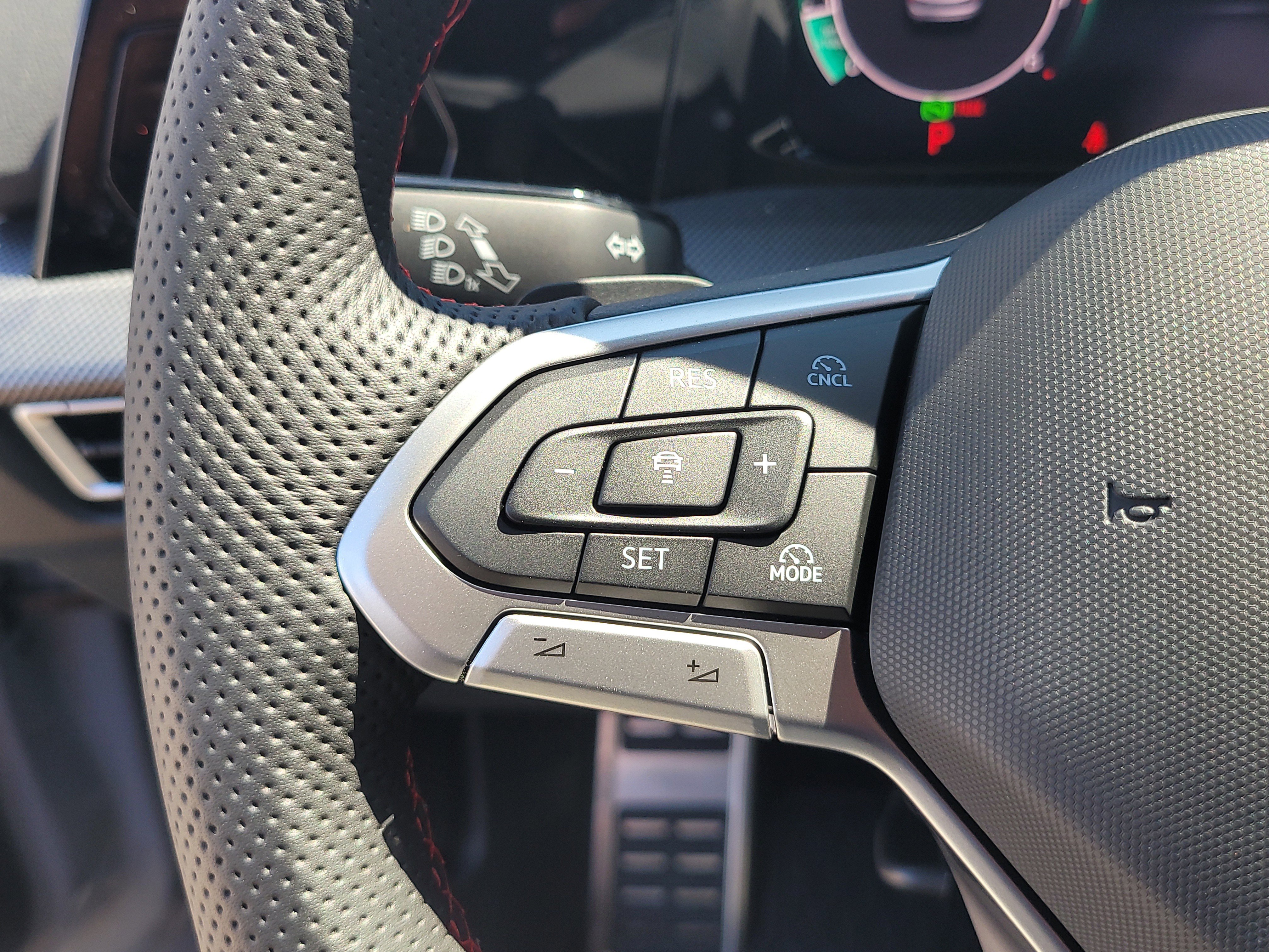 New 2025 Volkswagen GTI SE image 29