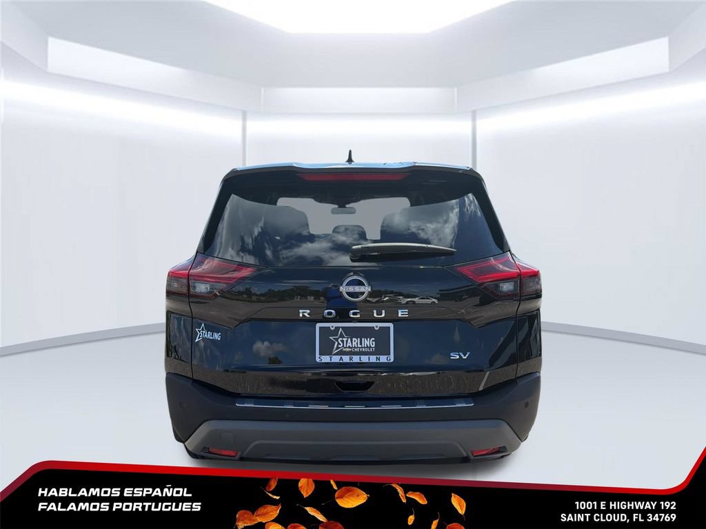 Used 2023 Nissan Rogue SV FWD image 5