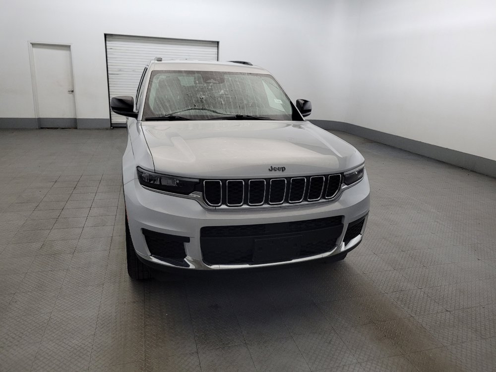 Used 2022 Jeep Grand Cherokee L Laredo w/ Luxury Tech Group I AWD/4WD image 14