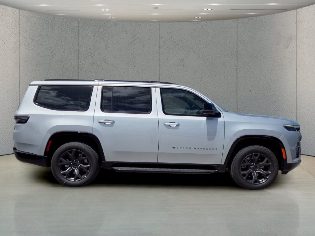New 2026 Jeep Grand Wagoneer Limited AWD/4WD image 3