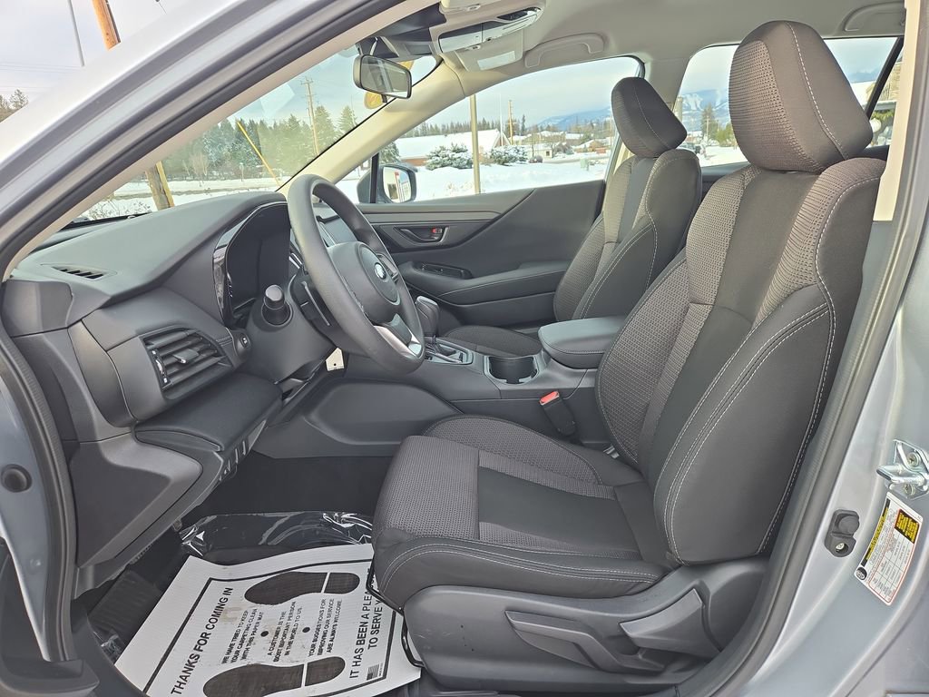 Used 2025 Subaru Outback image 14
