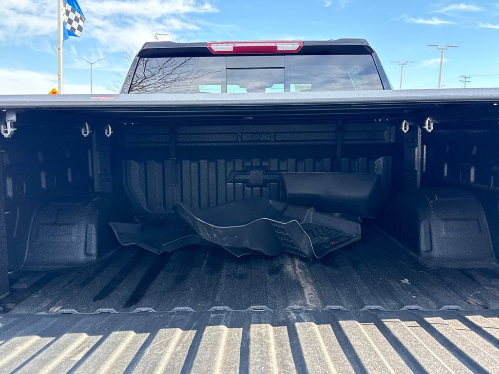 Used 2025 Chevrolet Silverado 1500 RST image 7