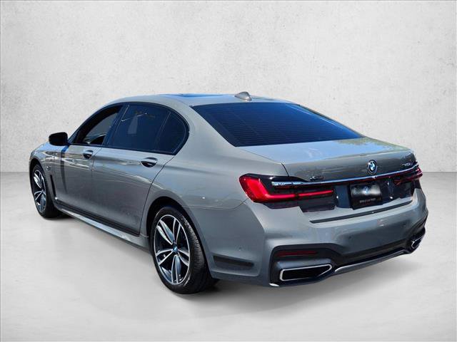 Used 2022 BMW 745e xDrive w/ M Sport Package AWD/4WD image 8