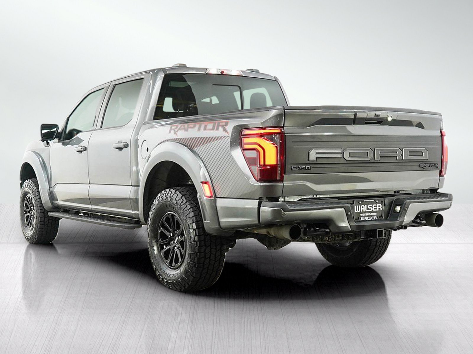 Used 2024 Ford F150 Raptor AWD/4WD image 4