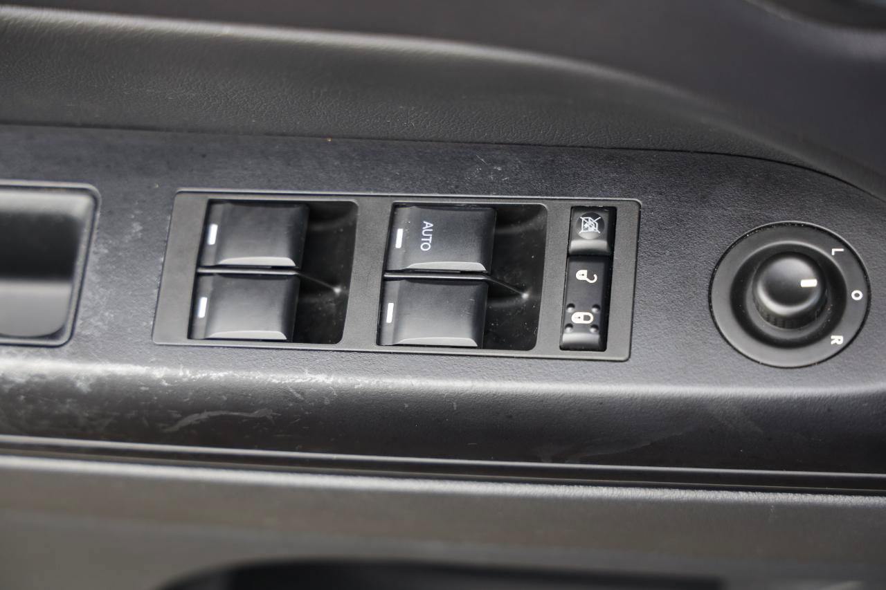 Used 2016 Jeep Compass Sport w/ Power Value Group FWD image 40