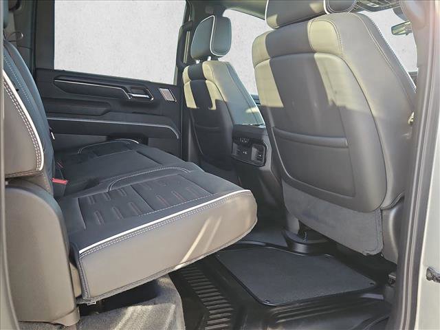 Used 2024 GMC Sierra 2500 AT4X image 20
