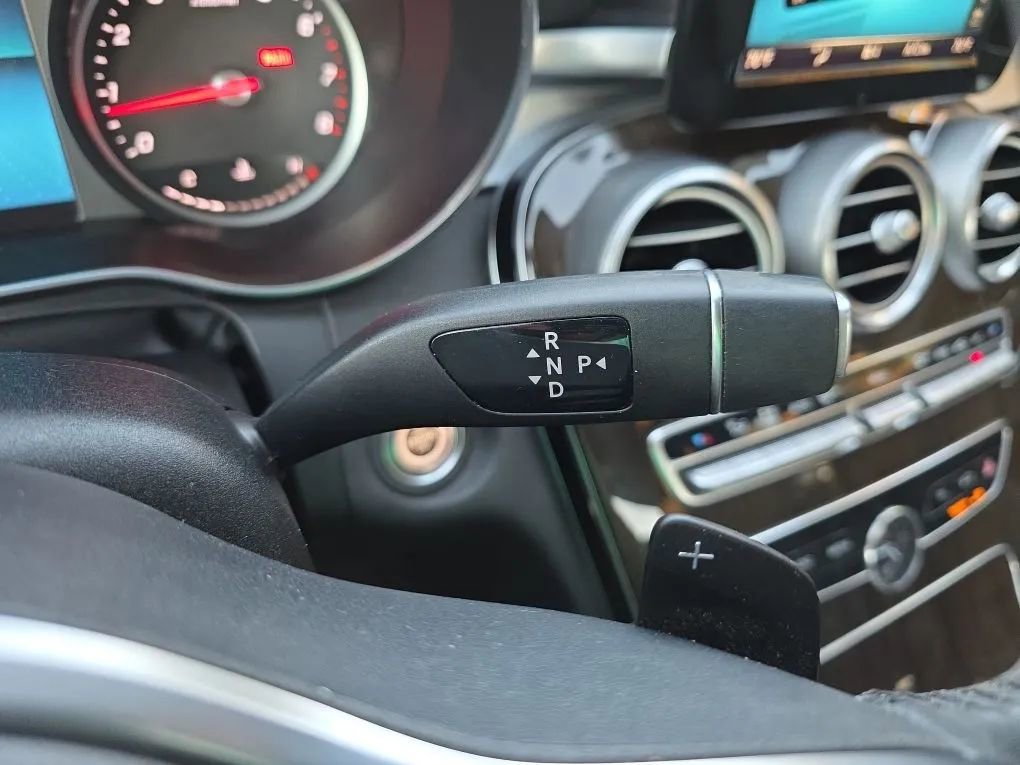 Used 2019 Mercedes-Benz C 300 Sedan image 20