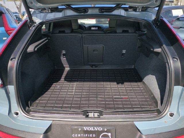 Used 2023 Volvo C40 P8 Recharge Ultimate AWD/4WD image 28