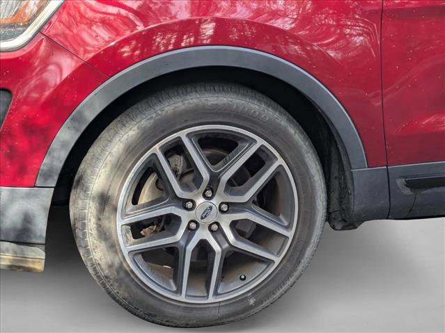 Used 2017 Ford Explorer Sport w/ Equipment Group 401A image 10