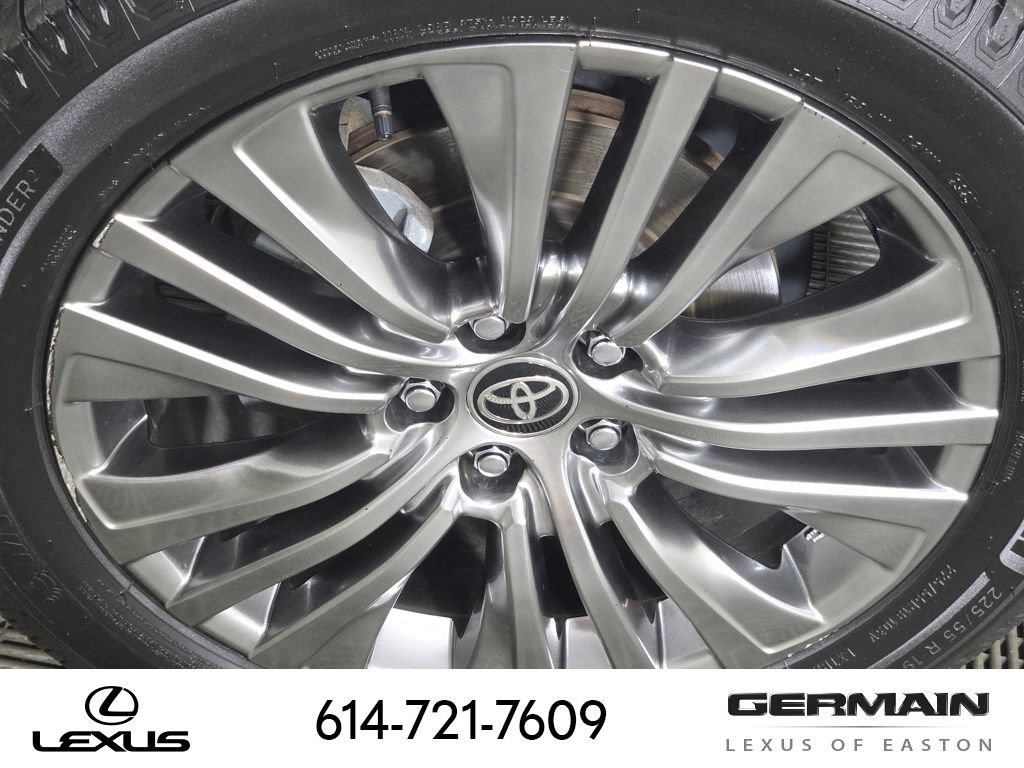Used 2022 Toyota Venza Limited w/ Advanced Technology Package AWD/4WD image 12