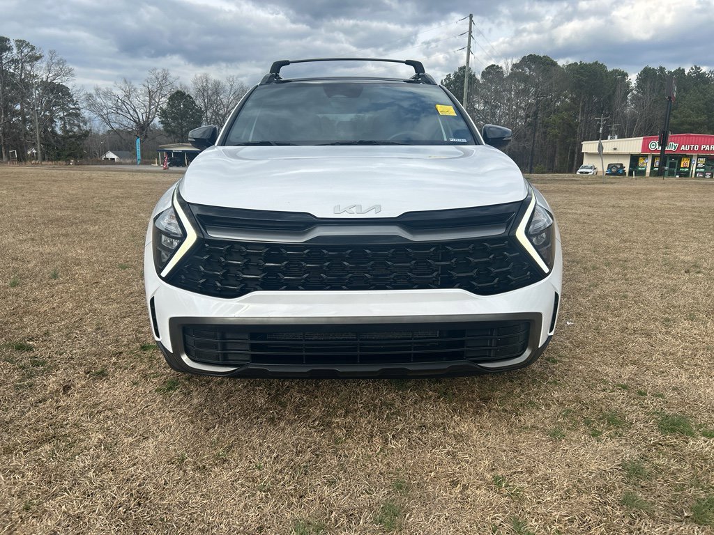 Used 2023 Kia Sportage X-Line w/ X-Line Premium Package image 3