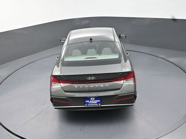 New 2026 Hyundai Elantra Sport FWD image 26