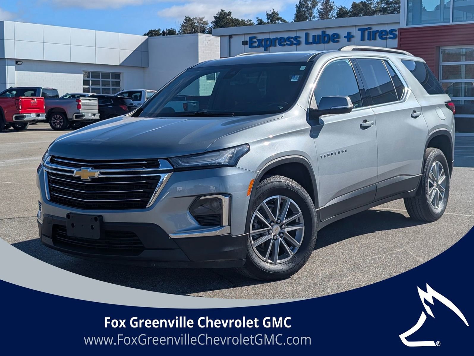 Used 2023 Chevrolet Traverse LT w/ LPO, Floor Liner Package image 1