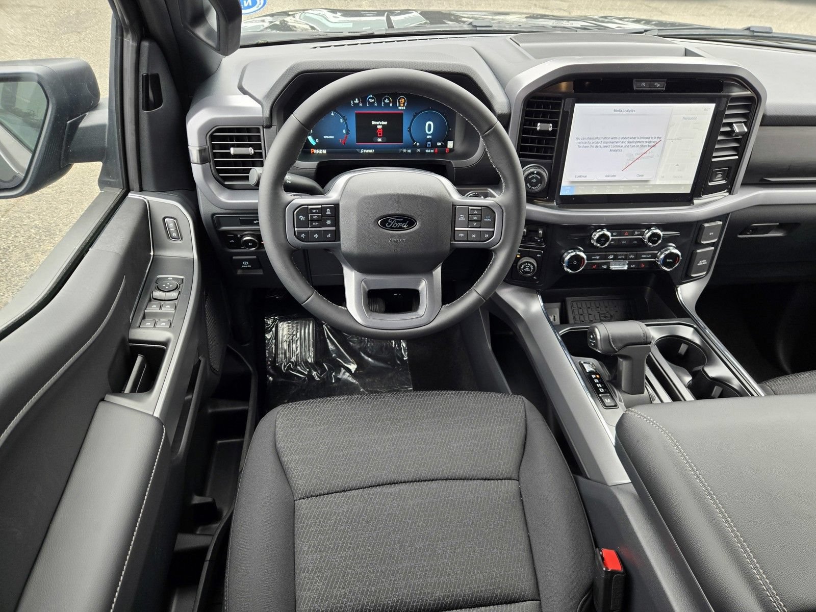 New 2026 Ford F150 XLT w/ Equipment Group 302A MID AWD/4WD image 7