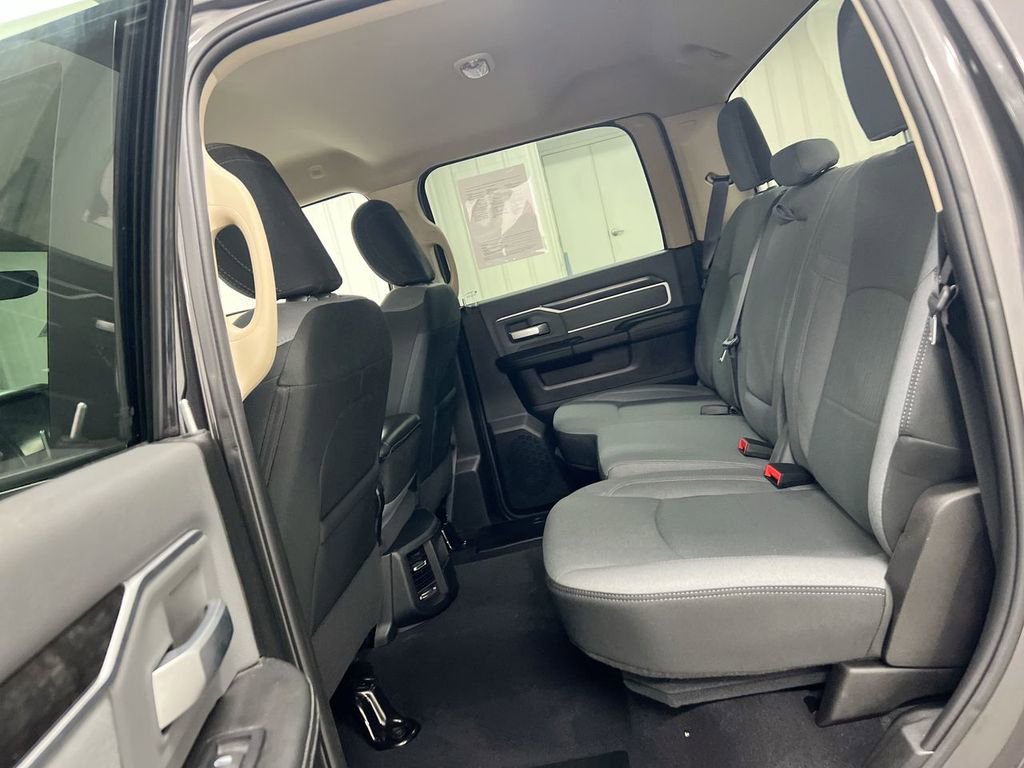 Used 2020 RAM 3500 Big Horn w/ Level 1 Equipment Group image 22