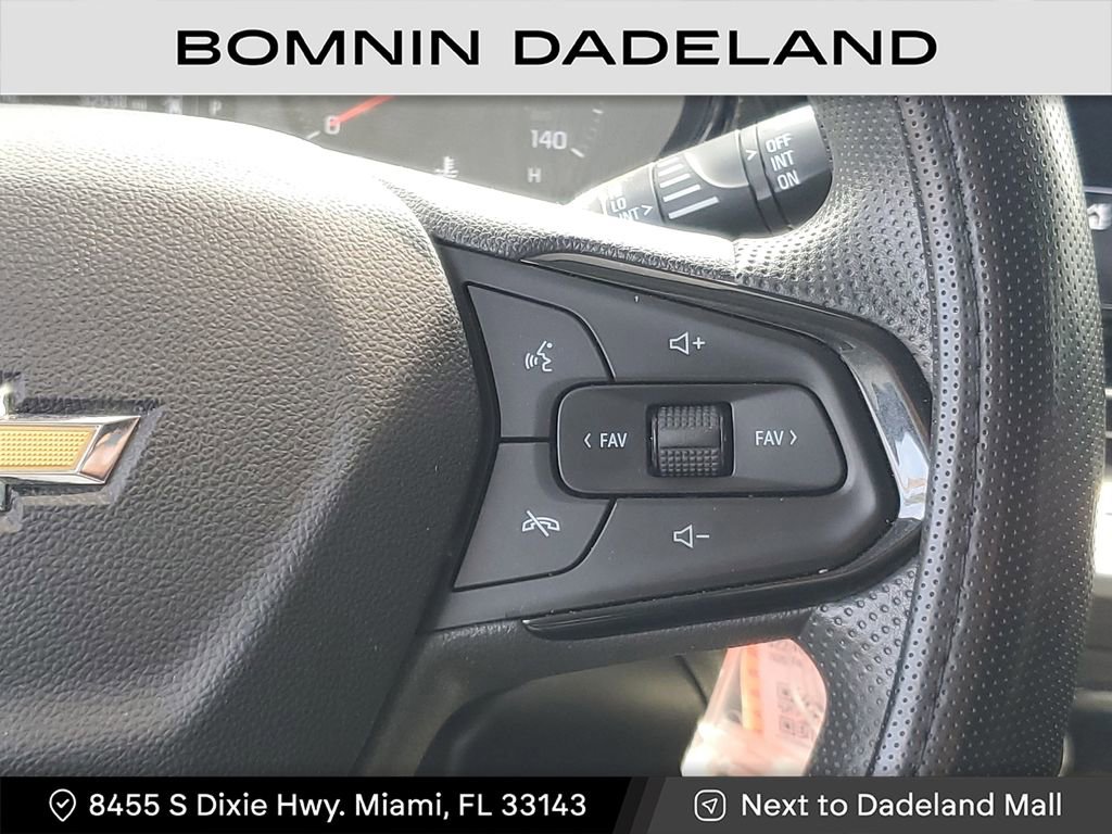 Used 2025 Chevrolet Trax LS image 18