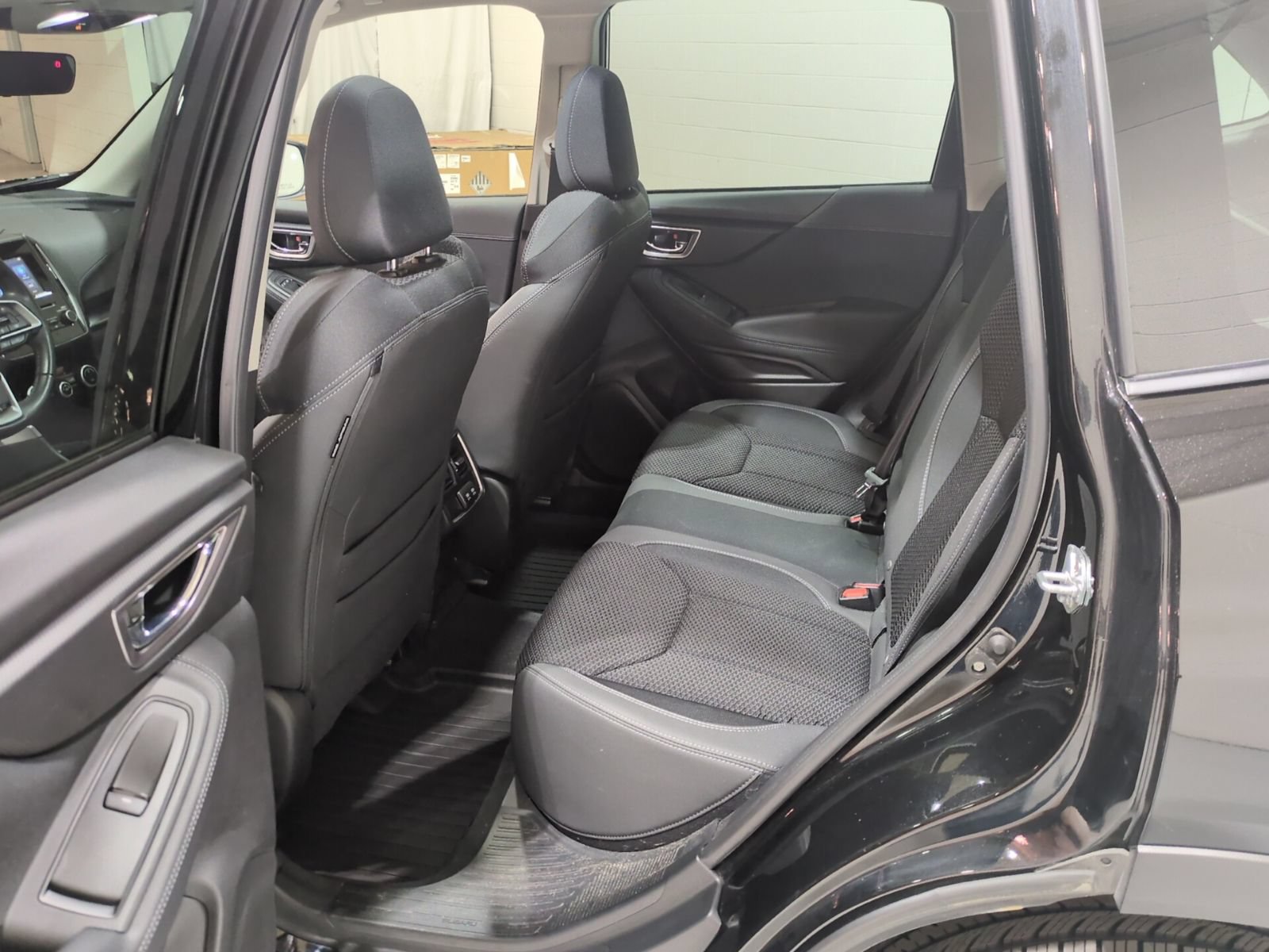 Certified 2023 Subaru Forester Premium AWD/4WD image 16